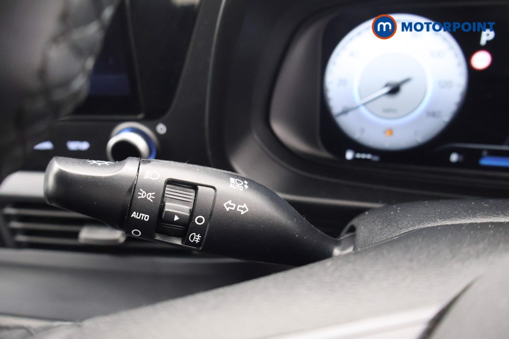 Hyundai I20 Advance Automatic Petrol Hatchback - Stock Number (1610946) - 5th supplementary image