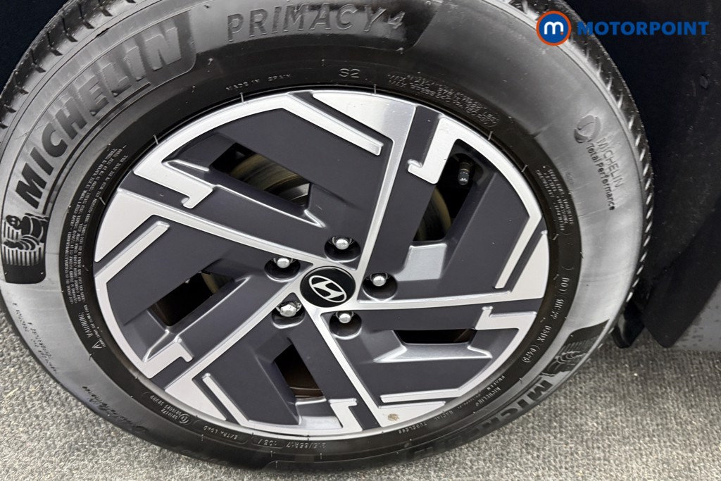 Hyundai Tucson Advance Manual Petrol SUV - Stock Number (1610953) - 31st supplementary image