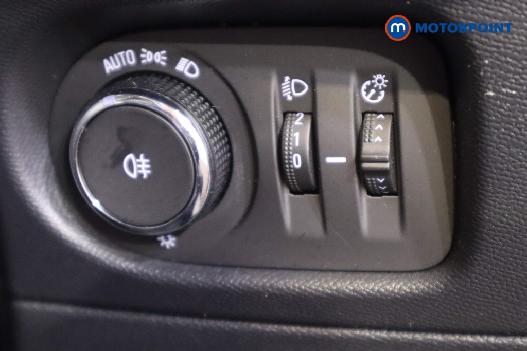 Vauxhall Mokka Design Manual Petrol SUV - Stock Number (1610978) - 17th supplementary image