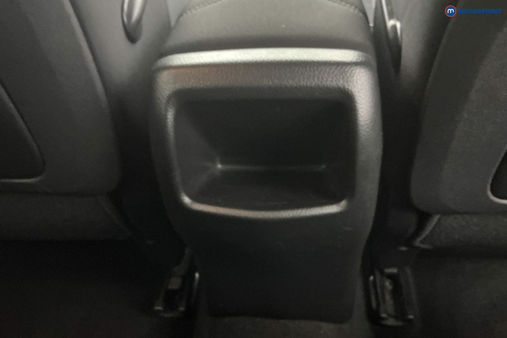 Nissan Qashqai N-Connecta Automatic Petrol SUV - Stock Number (1611047) - 15th supplementary image