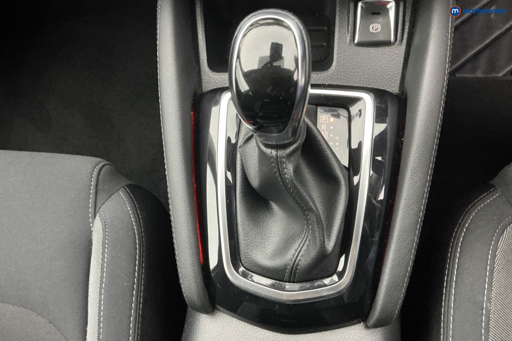 Nissan Qashqai N-Connecta Automatic Petrol SUV - Stock Number (1611047) - 21st supplementary image