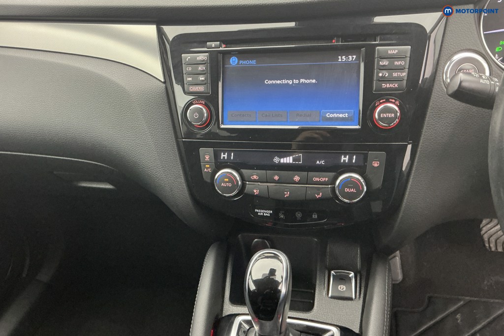 Nissan Qashqai N-Connecta Automatic Petrol SUV - Stock Number (1611047) - 23rd supplementary image