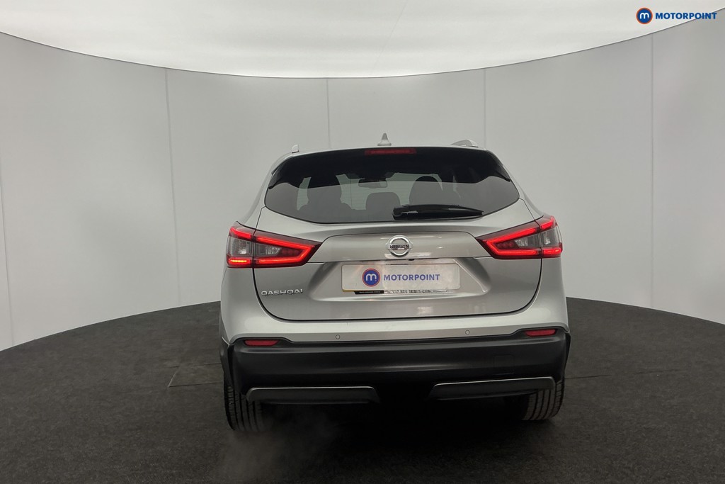 Nissan Qashqai N-Connecta Automatic Petrol SUV - Stock Number (1611047) - 43rd supplementary image