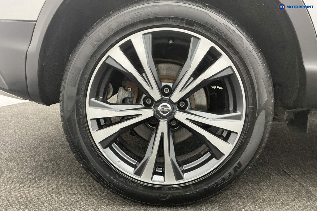 Nissan Qashqai N-Connecta Automatic Petrol SUV - Stock Number (1611047) - 48th supplementary image