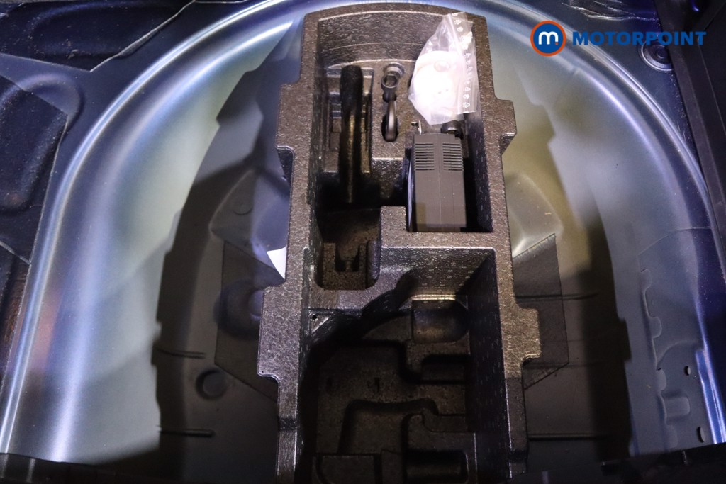 Skoda Fabia Colour Edition Manual Petrol Hatchback - Stock Number (1611491) - 27th supplementary image