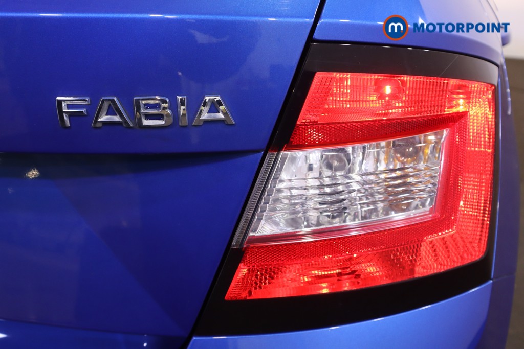 Skoda Fabia Colour Edition Manual Petrol Hatchback - Stock Number (1611491) - 29th supplementary image