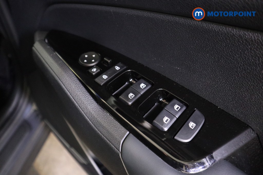 KIA Sportage 3 Automatic Petrol Plug-In Hybrid SUV - Stock Number (1611537) - 14th supplementary image