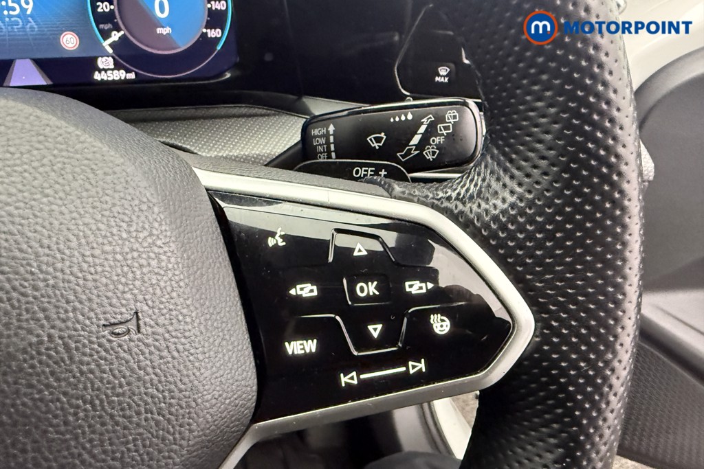 Volkswagen Golf R-Line Automatic Diesel Hatchback - Stock Number (1611624) - 15th supplementary image