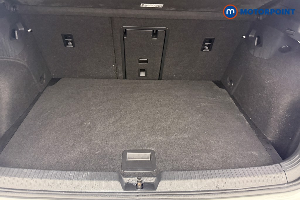 Volkswagen Golf R-Line Automatic Diesel Hatchback - Stock Number (1611624) - 21st supplementary image