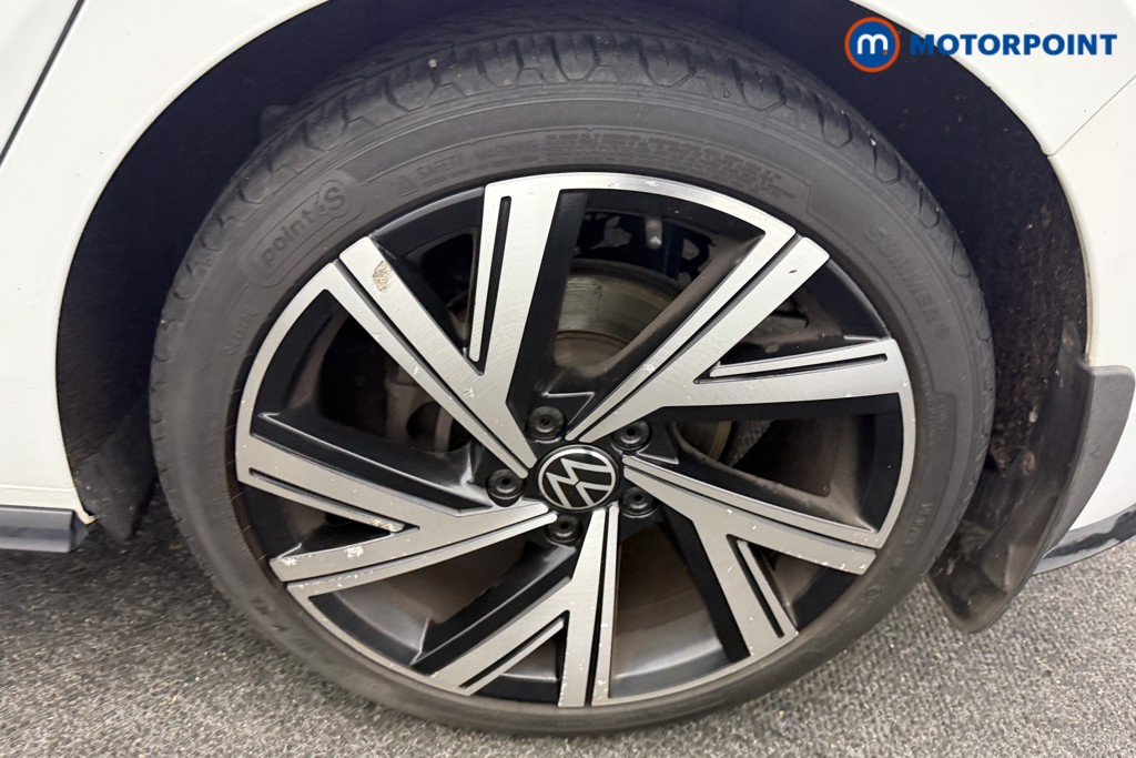 Volkswagen Golf R-Line Automatic Diesel Hatchback - Stock Number (1611624) - 30th supplementary image