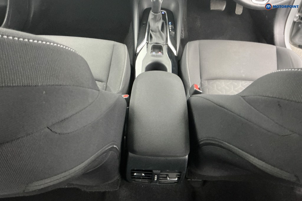 Toyota Corolla Icon Tech Automatic Petrol-Electric Hybrid Estate - Stock Number (1611636) - 14th supplementary image