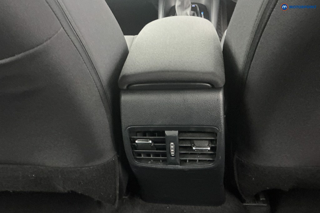 Toyota Corolla Icon Tech Automatic Petrol-Electric Hybrid Estate - Stock Number (1611636) - 17th supplementary image