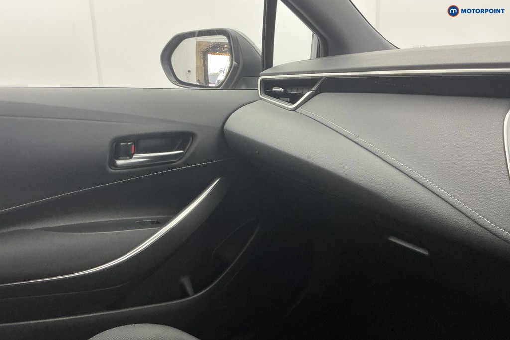 Toyota Corolla Icon Tech Automatic Petrol-Electric Hybrid Estate - Stock Number (1611636) - 23rd supplementary image