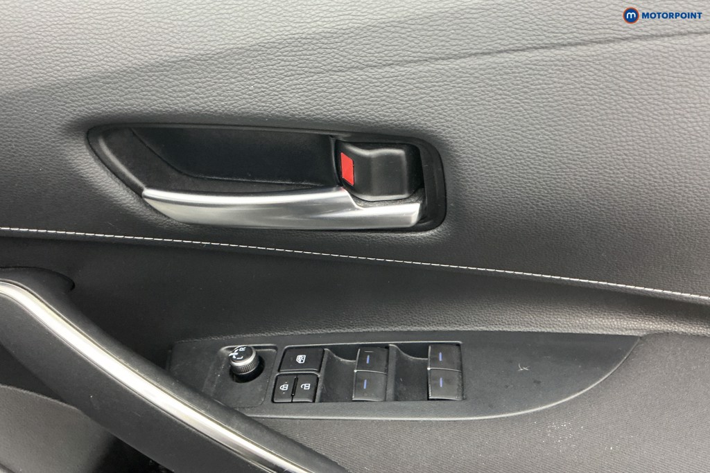 Toyota Corolla Icon Tech Automatic Petrol-Electric Hybrid Estate - Stock Number (1611636) - 28th supplementary image