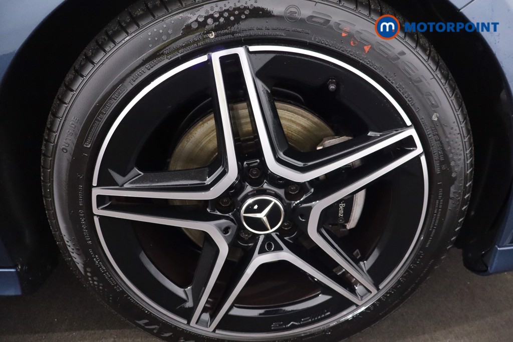 Mercedes-Benz A Class Amg Line Executive Edition Automatic Petrol Hatchback - Stock Number (1611844) - 10th supplementary image