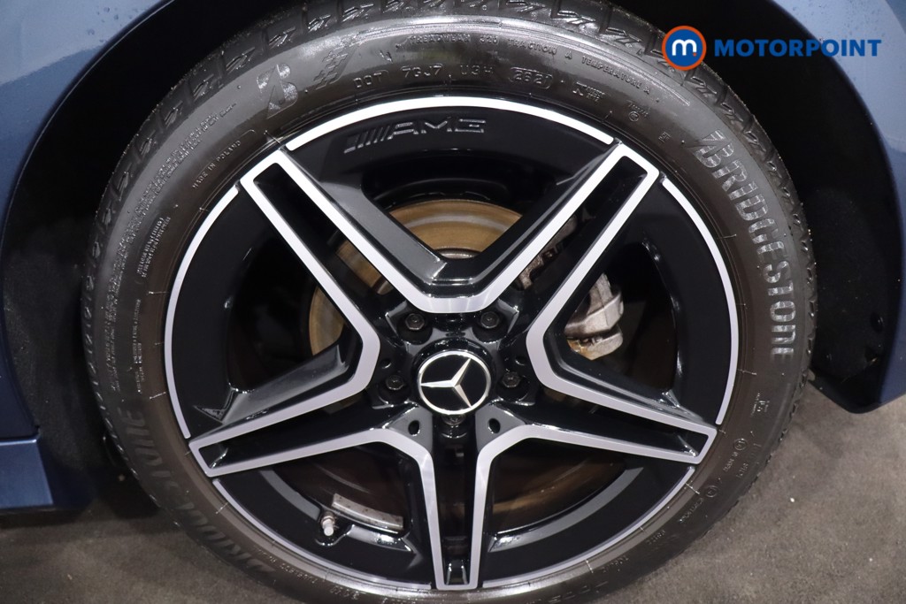 Mercedes-Benz A Class Amg Line Executive Edition Automatic Petrol Hatchback - Stock Number (1611844) - 11th supplementary image