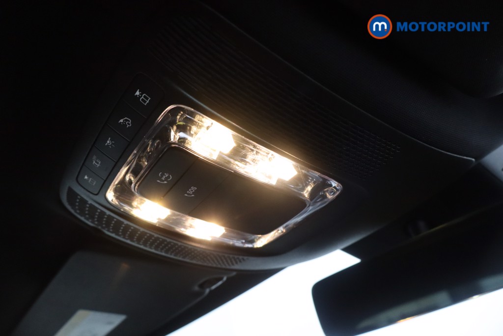 Mercedes-Benz A Class Amg Line Executive Edition Automatic Petrol Hatchback - Stock Number (1611844) - 21st supplementary image