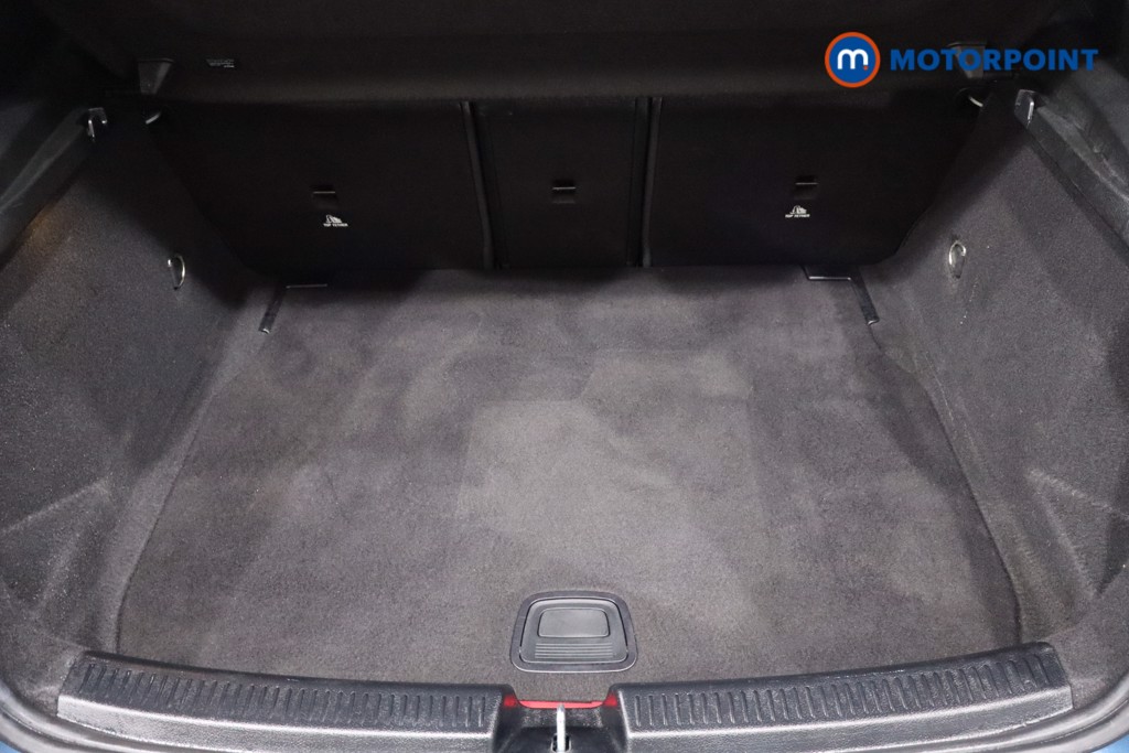 Mercedes-Benz A Class Amg Line Executive Edition Automatic Petrol Hatchback - Stock Number (1611844) - 37th supplementary image