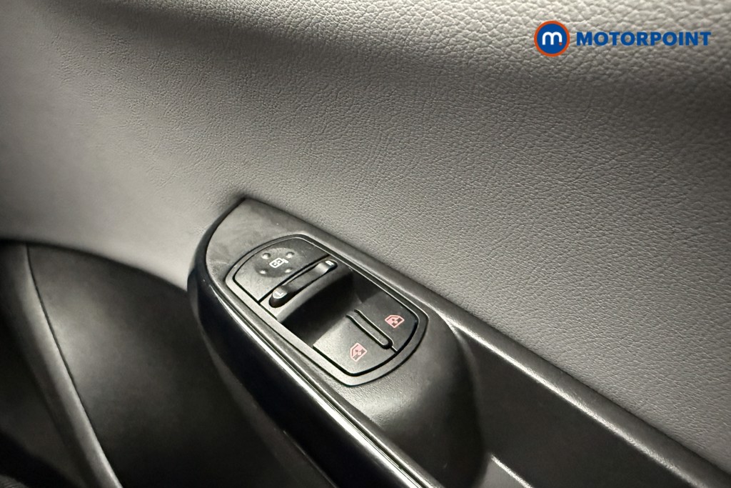 Vauxhall Corsa SE Automatic Petrol Hatchback - Stock Number (1612138) - 15th supplementary image