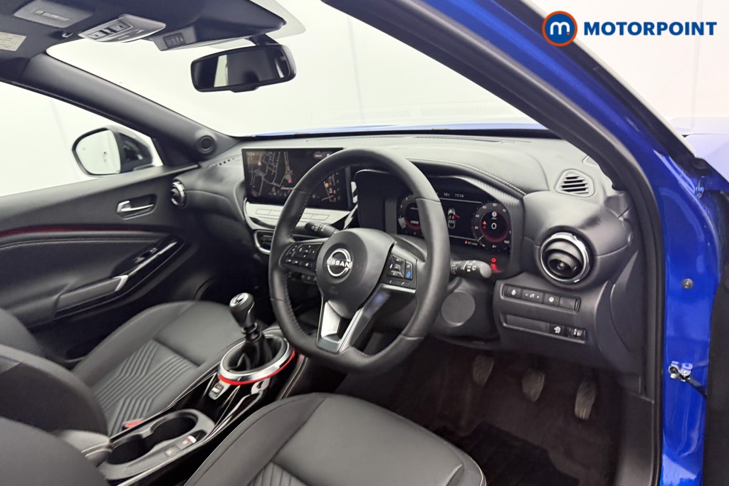 Nissan Juke Tekna Manual Petrol SUV - Stock Number (1612224) - 4th supplementary image