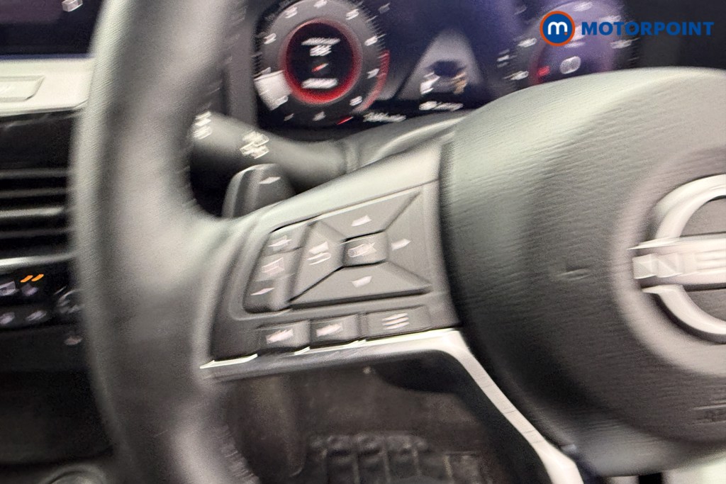 Nissan Juke Tekna Automatic Petrol SUV - Stock Number (1612234) - 12th supplementary image