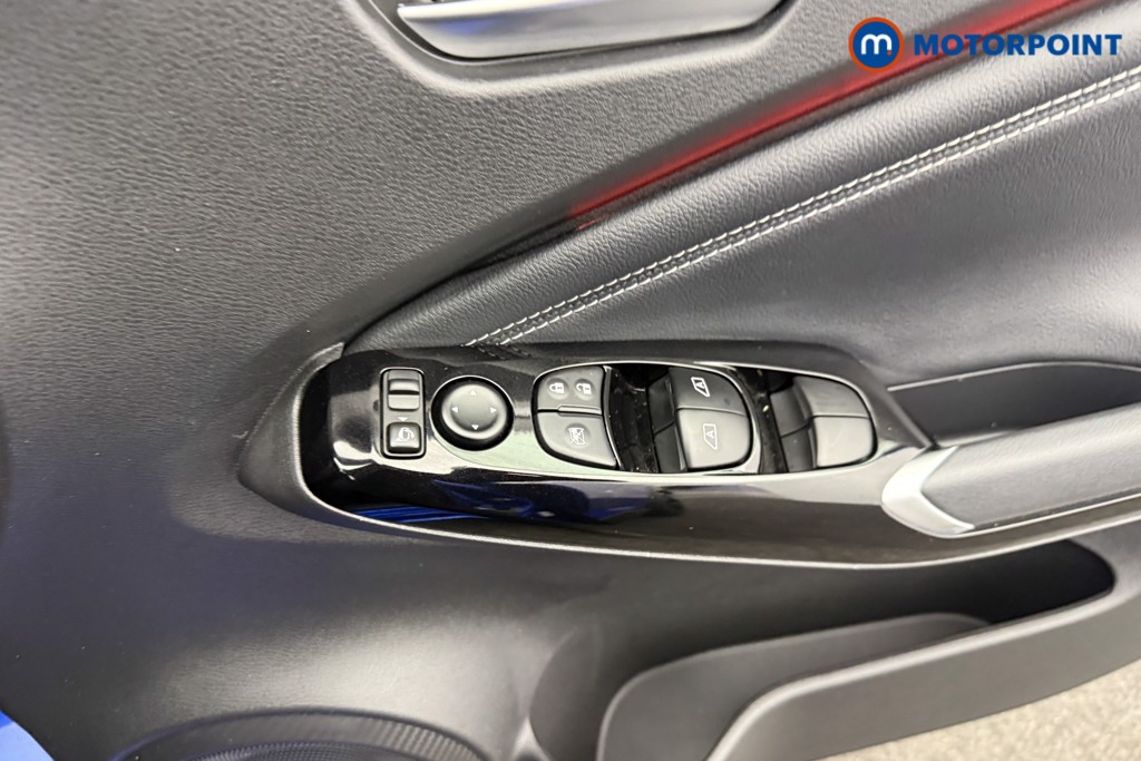 Nissan Juke Tekna Automatic Petrol SUV - Stock Number (1612234) - 15th supplementary image