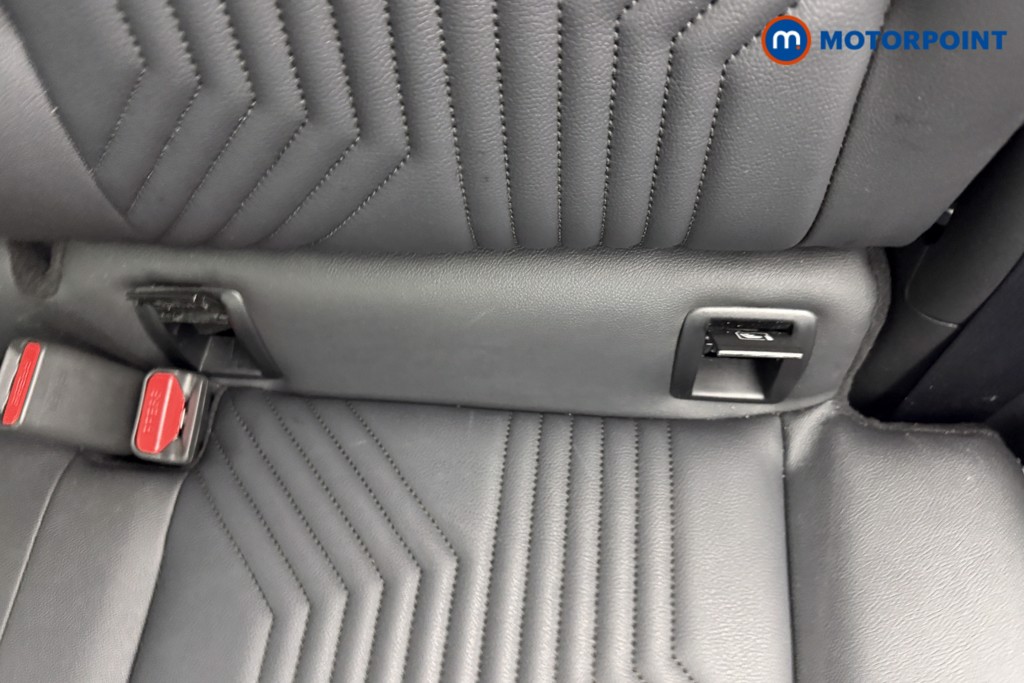 Nissan Juke Tekna Automatic Petrol SUV - Stock Number (1612234) - 23rd supplementary image