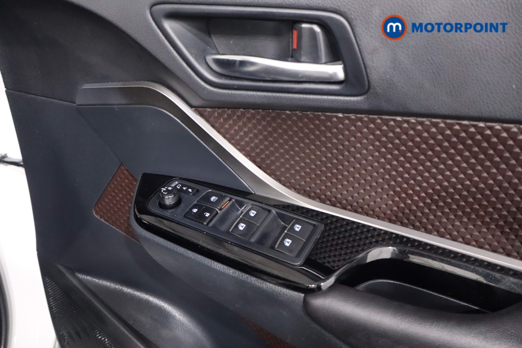 Toyota C-Hr Excel Automatic Petrol-Electric Hybrid SUV - Stock Number (1612345) - 21st supplementary image