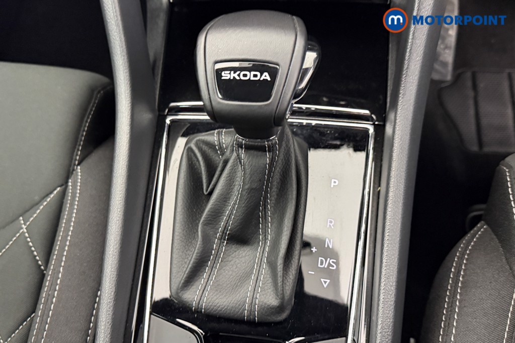 Skoda Karoq Sportline Edition Automatic Petrol SUV - Stock Number (1612818) - 13th supplementary image