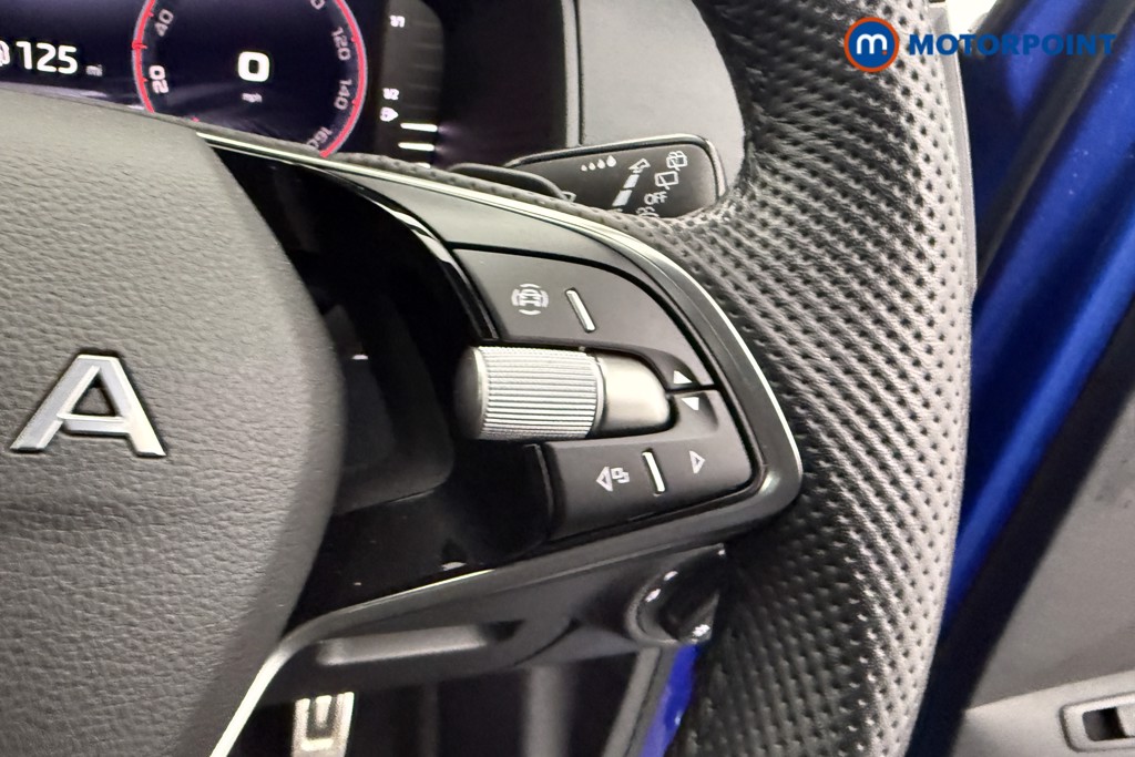 Skoda Karoq Sportline Edition Automatic Petrol SUV - Stock Number (1612818) - 15th supplementary image