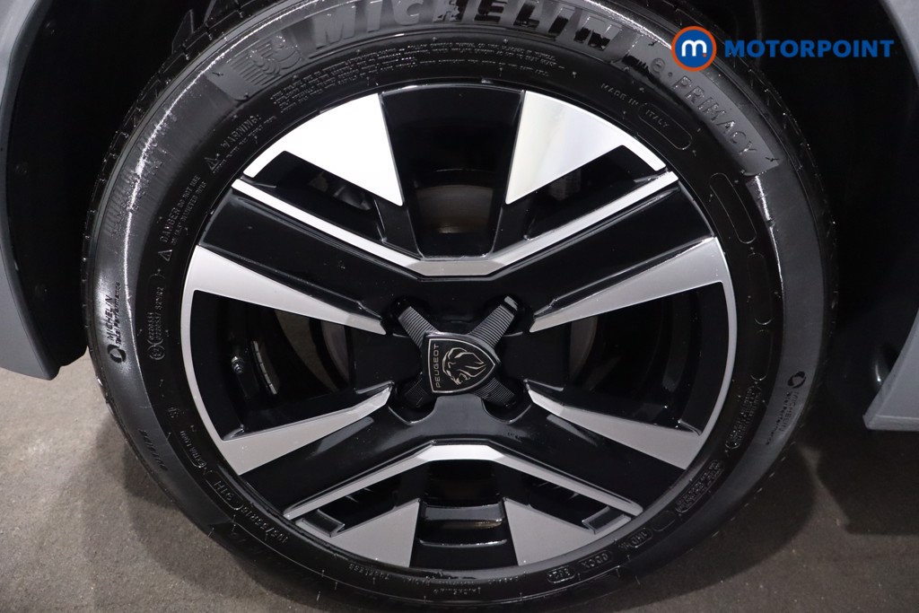 Peugeot 208 Allure Manual Petrol Hatchback - Stock Number (1613127) - 9th supplementary image