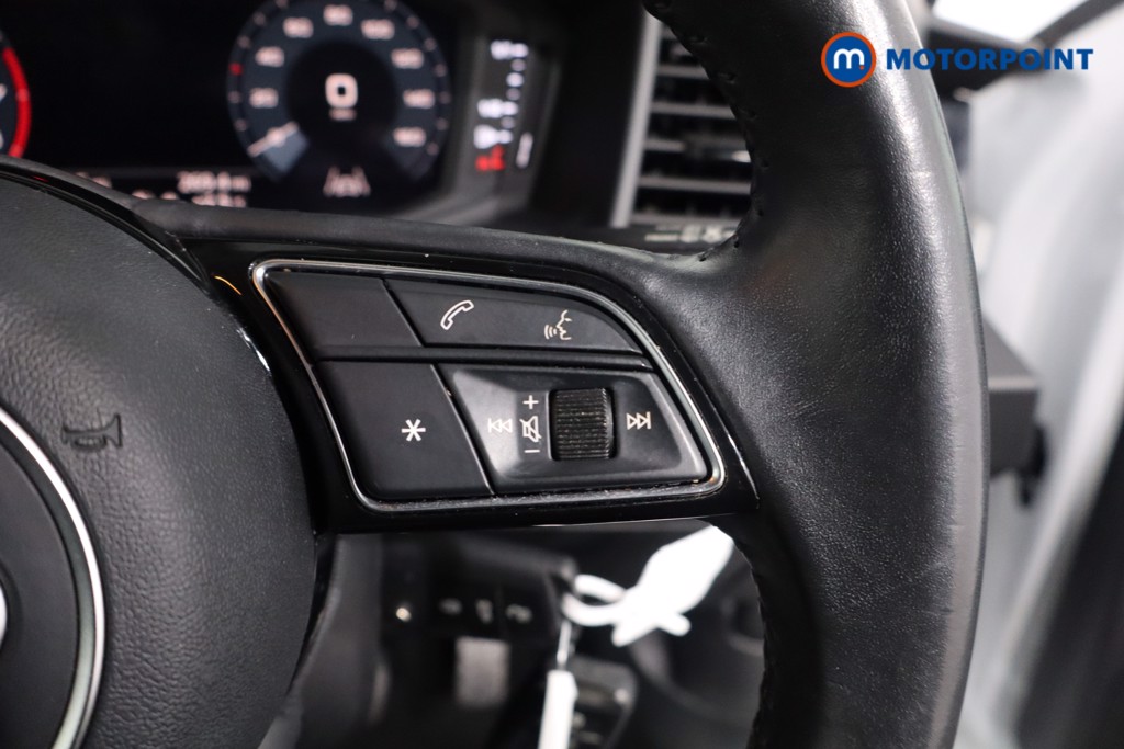 Audi A1 Technik Manual Petrol Hatchback - Stock Number (1613381) - 8th supplementary image