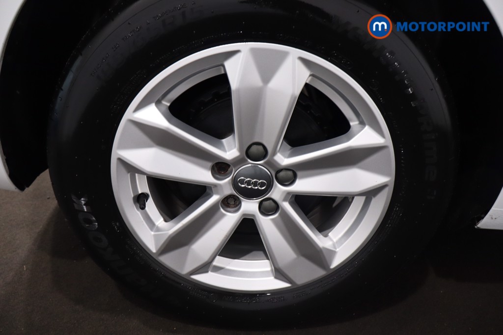 Audi A1 Technik Manual Petrol Hatchback - Stock Number (1613381) - 9th supplementary image