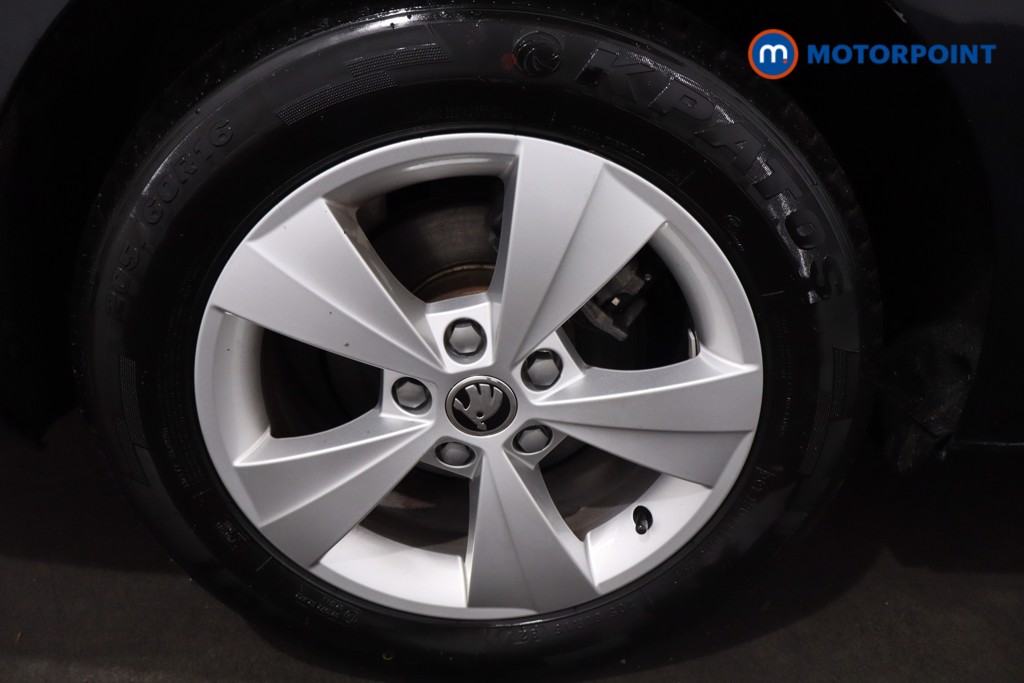 Skoda Octavia SE Automatic Petrol Estate - Stock Number (1613403) - 9th supplementary image