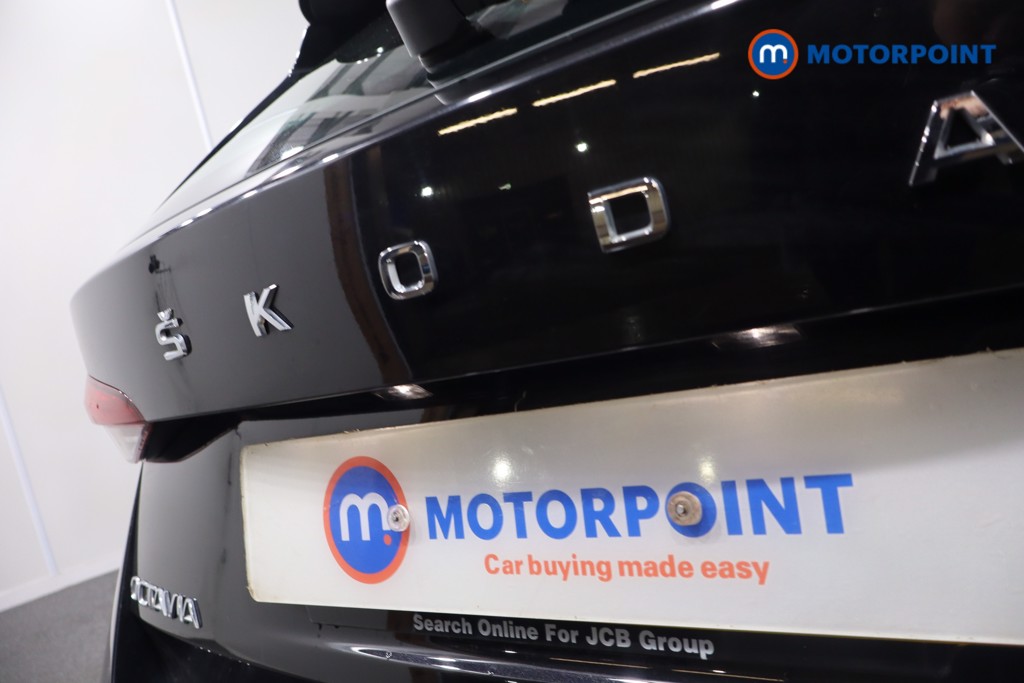 Skoda Octavia SE Automatic Petrol Estate - Stock Number (1613403) - 33rd supplementary image