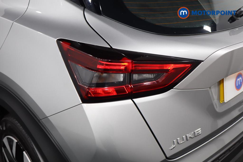 Nissan Juke Acenta Premium Manual Petrol SUV - Stock Number (1613411) - 20th supplementary image