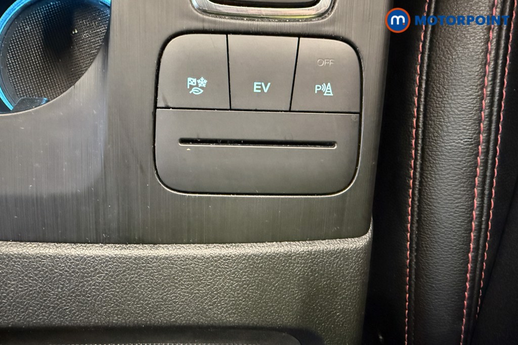 Ford Kuga St-Line X Edition Automatic Petrol Plug-In Hybrid SUV - Stock Number (1591678) - 17th supplementary image