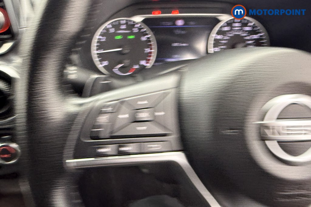 Nissan Juke N-Connecta Automatic Petrol SUV - Stock Number (1592008) - 13th supplementary image