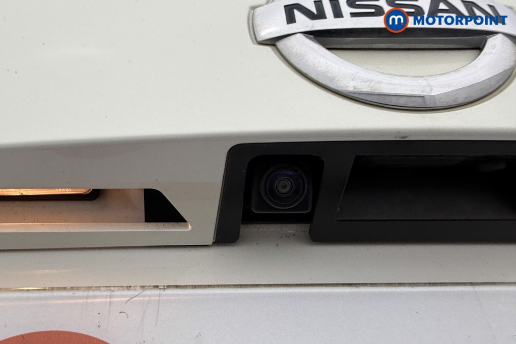 Nissan Juke N-Connecta Automatic Petrol SUV - Stock Number (1592008) - 20th supplementary image