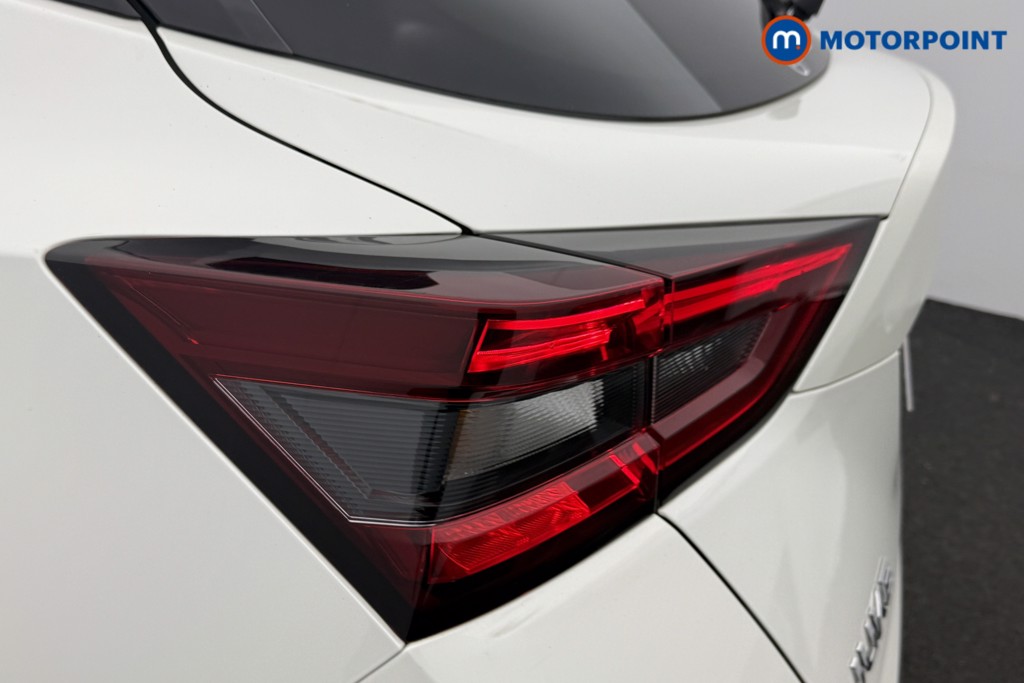 Nissan Juke N-Connecta Automatic Petrol SUV - Stock Number (1592008) - 25th supplementary image