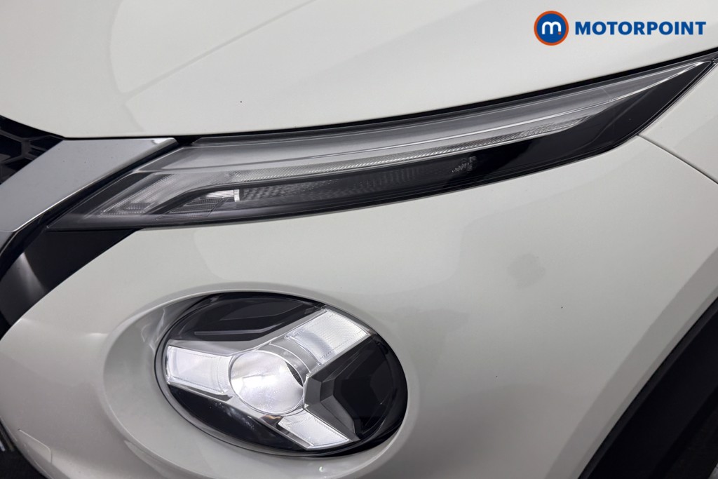 Nissan Juke N-Connecta Automatic Petrol SUV - Stock Number (1592008) - 27th supplementary image