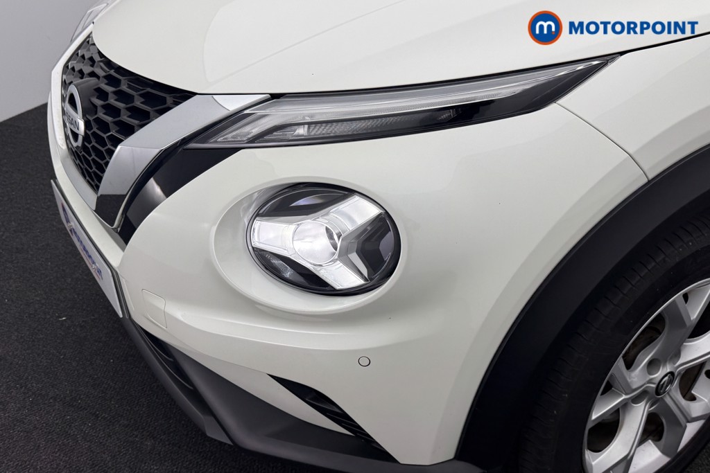 Nissan Juke N-Connecta Automatic Petrol SUV - Stock Number (1592008) - 28th supplementary image