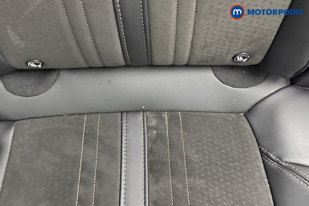 Peugeot 3008 Gt Premium Automatic Petrol SUV - Stock Number (1594750) - 26th supplementary image