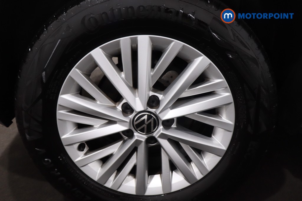 Volkswagen T-Roc Life Manual Petrol SUV - Stock Number (1596471) - 9th supplementary image