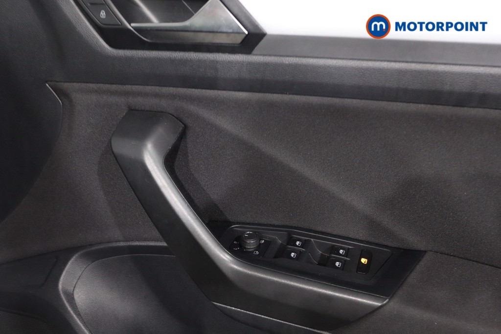Volkswagen T-Roc Life Manual Petrol SUV - Stock Number (1596471) - 20th supplementary image