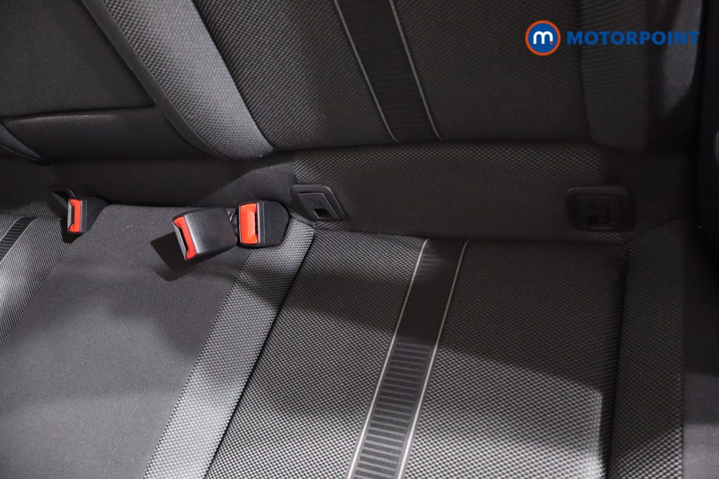 Volkswagen T-Roc Life Manual Petrol SUV - Stock Number (1596471) - 21st supplementary image