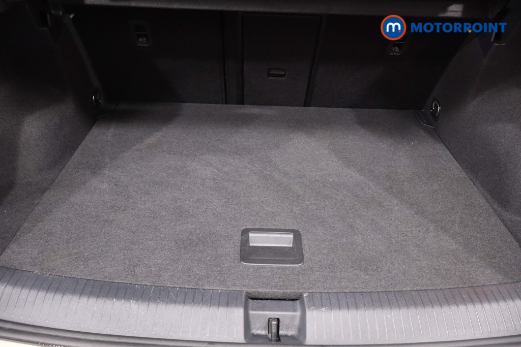 Volkswagen T-Roc Life Manual Petrol SUV - Stock Number (1596471) - 32nd supplementary image
