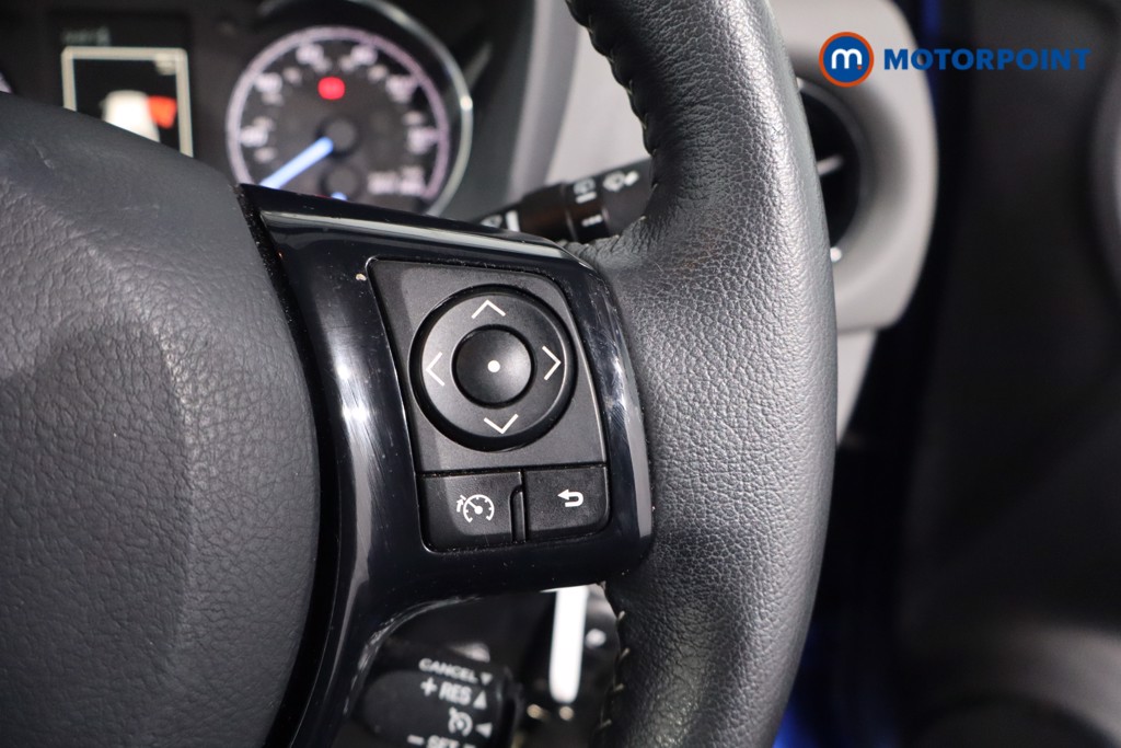 Toyota Yaris Icon Tech Manual Petrol Hatchback - Stock Number (1598341) - 8th supplementary image