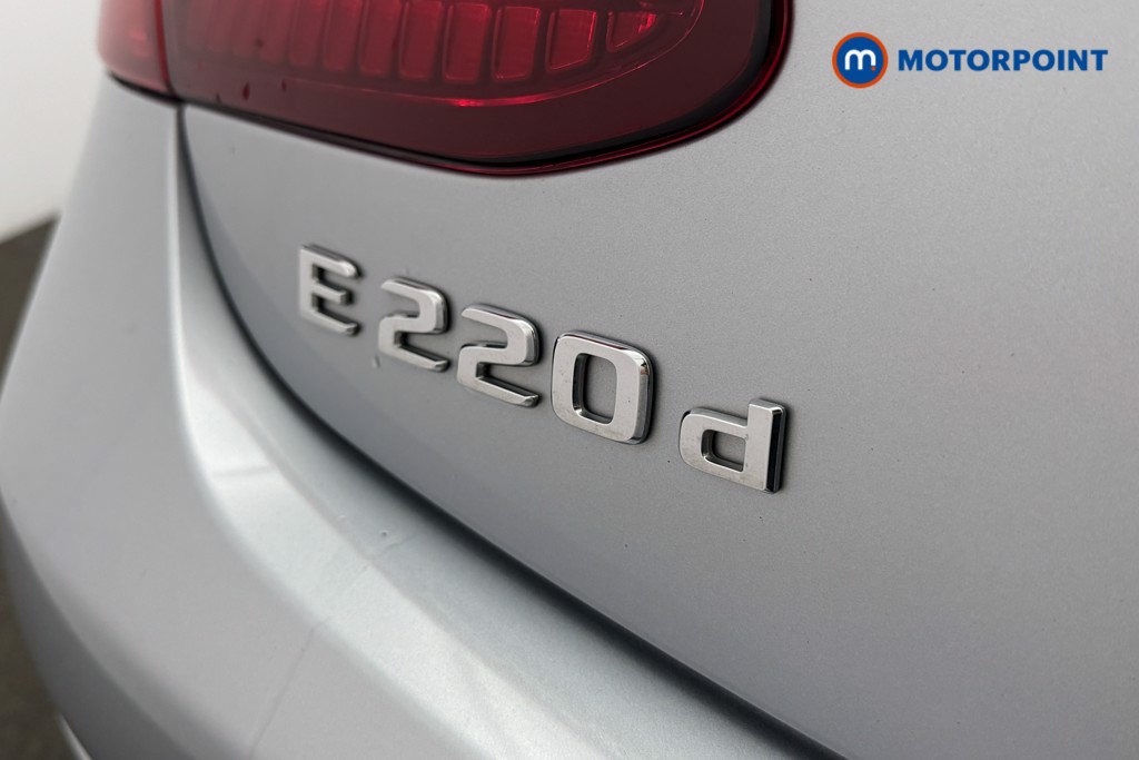 Mercedes-Benz E Class Amg Line Night Edition Automatic Diesel Coupe - Stock Number (1598932) - 19th supplementary image