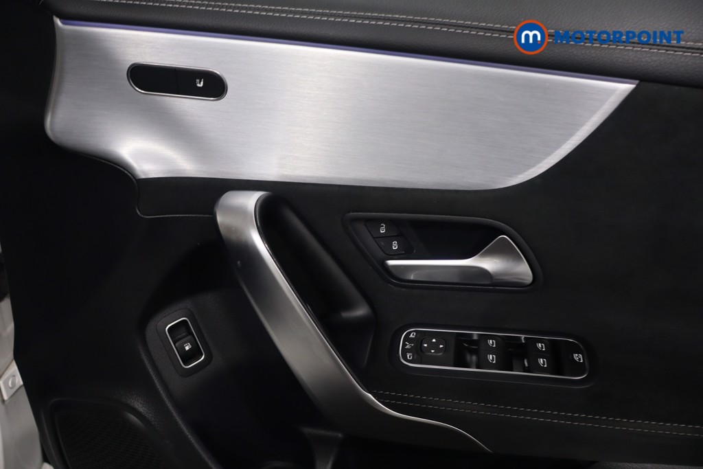 Mercedes-Benz A Class Amg Line Executive Edition Automatic Petrol Plug-In Hybrid Hatchback - Stock Number (1601404) - 26th supplementary image